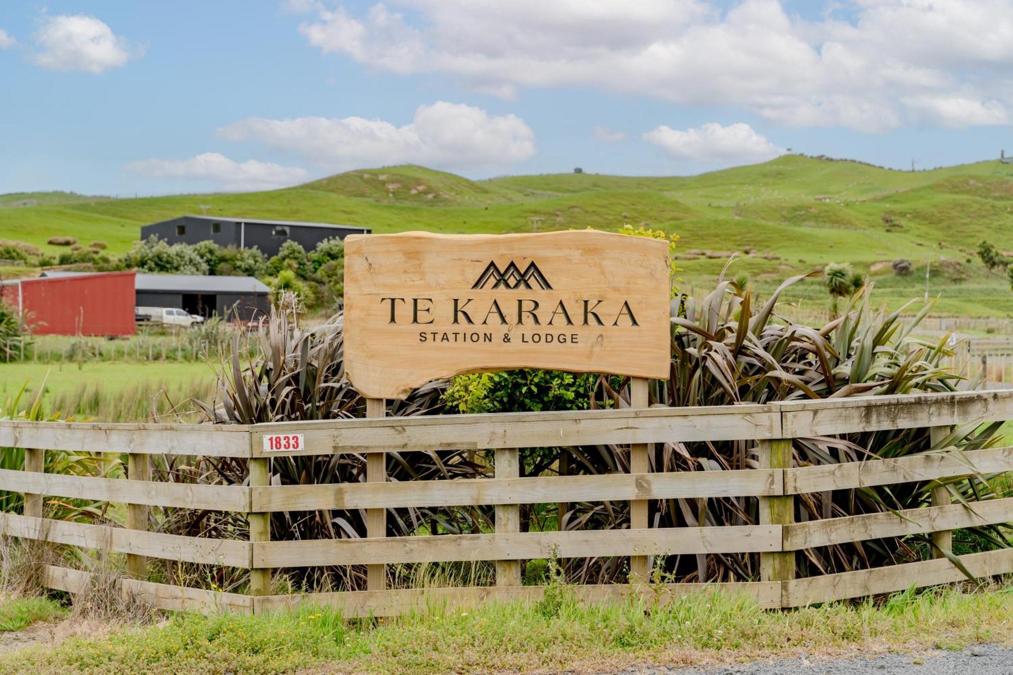 Te Karaka Lodge Port Waikato Luaran gambar